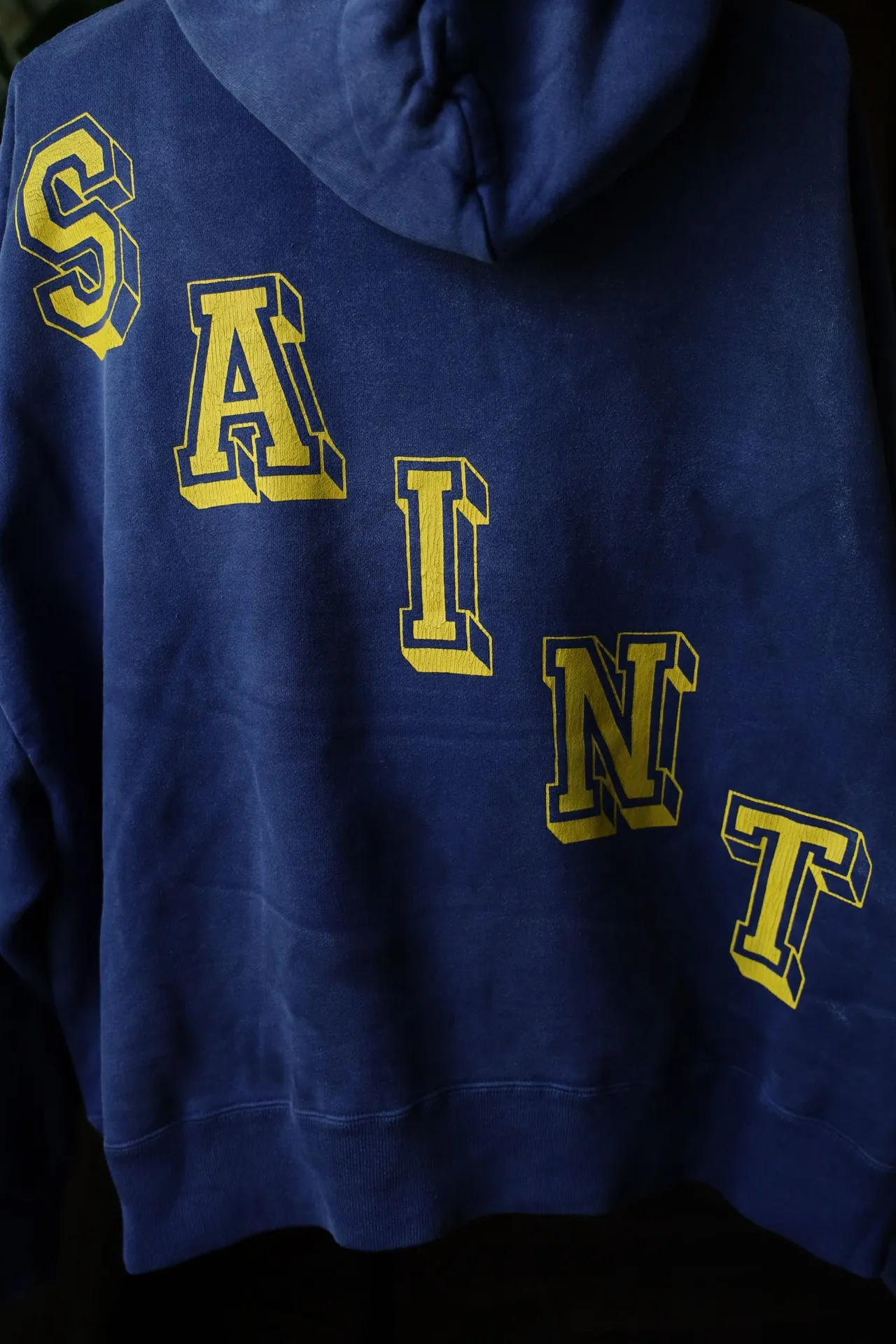 SAINT M×××××× ANGEL HOODIE/NAVY Angel Reborn Blue Hoodie Washed Blue S-XL Assute Garment Dyeing Full Clothes Water Fading Mud Dyeing Dirty Distress New Vintage Ceiling God Tailoring Original Super Loose Fit Customized Original Accessories God-level Print Restoration